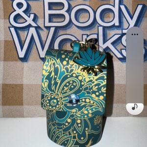 Elegant Green and Gold Floral Women's Bag